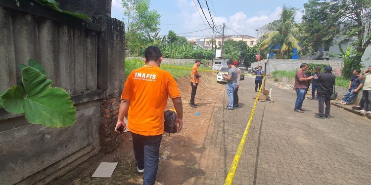 Minibus Misterius Sempat Parkir di Lokasi Mayat Terbungkus Sarung di Tangsel