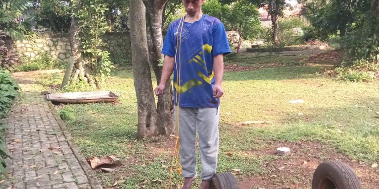 Tukang Kebun Ditemukan Gantung Diri di Ciputat, Diduga Akibat Masalah Rumah Tangga