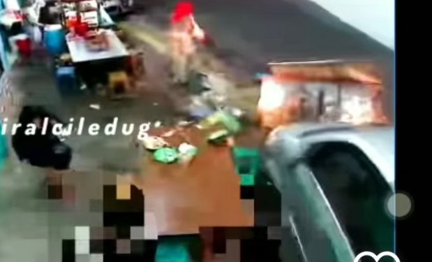 Warung Nasi Uduk Hancur Diseruduk Minibus di Tangsel, 3 Terluka Termasuk Balita