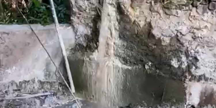 Tandon Nusaloka Ciater Tangsel Tercemar Limbah Buang Industri Beton