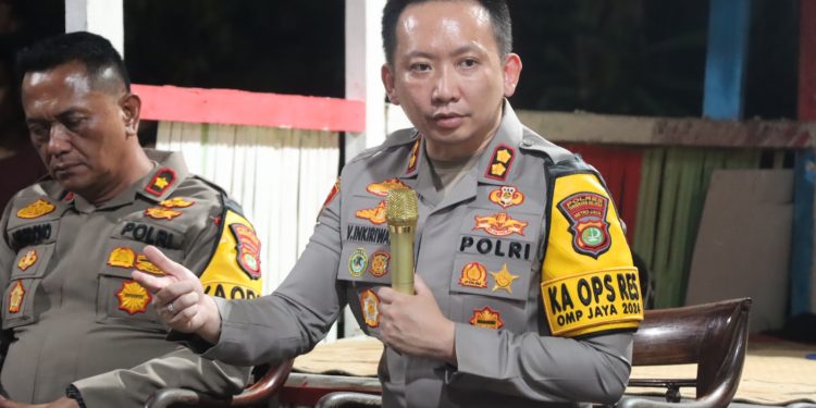 Sakit Hati Cinta Tak Direstui, Pria Paruh Baya Ditikam Pacar Sang Anak di Pamulang