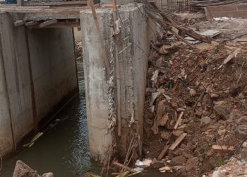 Proyek Turap Dinas SDA Tangsel Colong Listrik dari Gardu PLN, Polisi Selidiki !