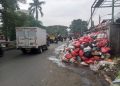 TPA Cipeucang Overload, Sampah Menumpuk hingga Badan Jalan di Ciputat