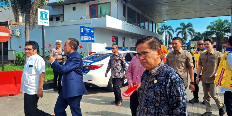 Cek Fasilitas Pelayanan Mudik, Komisi V DPR RI Tinjau Pelabuhan Merak