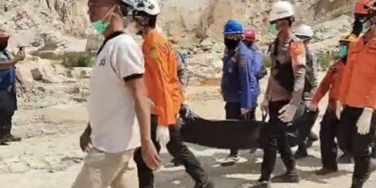 Terus Bertambah, Korban Tewas Longsor Gunung Kuda Cirebon Jadi 20 Orang