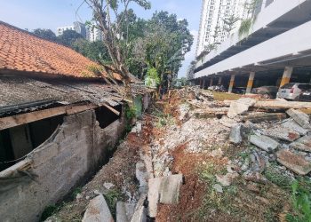 Tembok Apartemen Ambruk Timpa Pemukiman di Tangsel, 1 Terluka