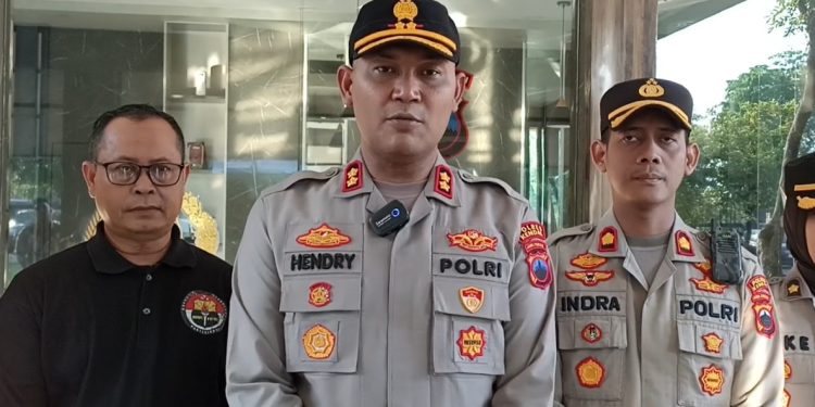 Warga Gerebek Kapolsek di Kendal saat Asyik Indehoi di Rumah Janda
