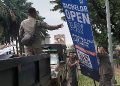 Satpol PP Bongkar Puluhan Reklame Ilegal di Alam Sutera dan Bintaro