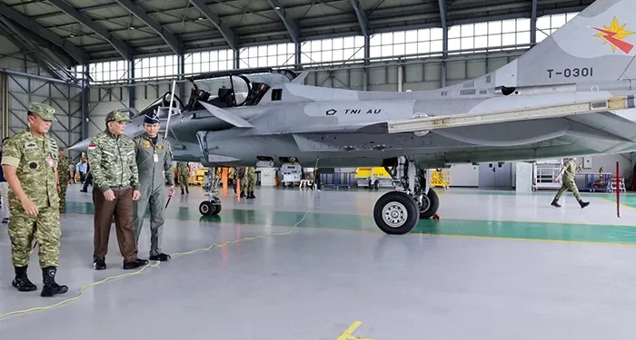 Jet Tempur Rafale Jadi Taring Udara RI, Menhan Cek Kesiapan Skadron 12