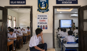 Program Kelas ‘Berbayar’ di SMPN 5 Tangsel, Siswa Miskin Kian Tersingkir dari Prestasi