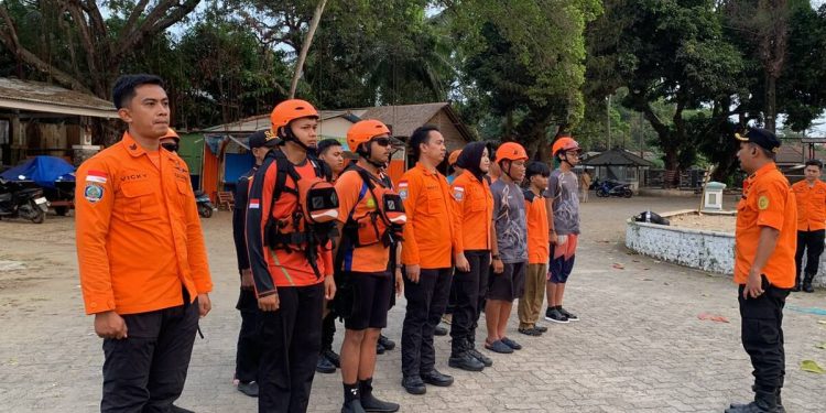 Tim SAR Perluas Pencarian 5 Jurnalis di Selat Sunda, Drone Thermal Dikerahkan