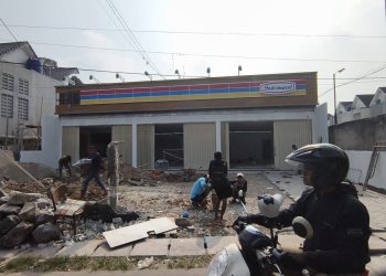 Menguak Proyek Indomaret di Kampung Rawa Pondok Aren, Berdiri Megah Tanpa PBG