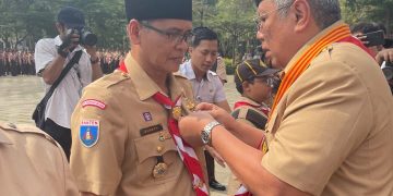Kepala SMPN 10 Tangsel Raih Pancawarsa I, Dorong Pramuka Jadi Pembentukan Karakter Siswa