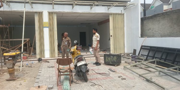 Proyek Indomaret Rawa Barat 102 Pondok Aren Siap Launching, Padahal Tak Miliki PBG