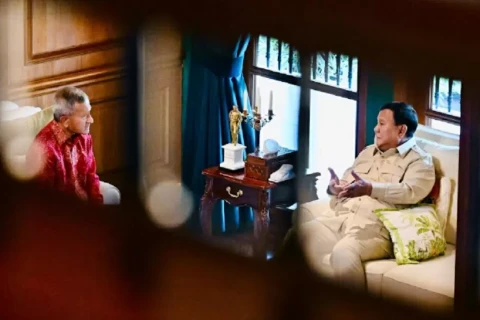 Dibalik Hubungan yang Memanas, Menlu Singapura Temui Prabowo di Hambalang